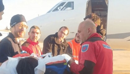 郭嘉璇哥哥介绍抢救情况：医生说没什么希望 没有治疗方法