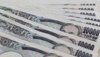 日元38年来首次跌这么狠!分析师:美日利差难以填平,日元有跌向162日元的风险【附外汇市场发展现状】