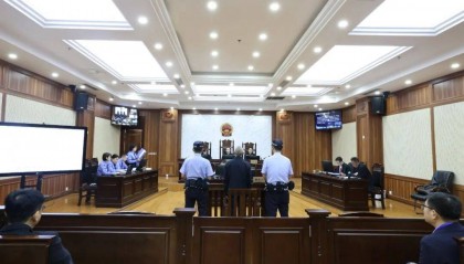 受贿2207万余元，贵州省人大常委会法制工作委员会原副主任陈少荣受审，今年1月被查