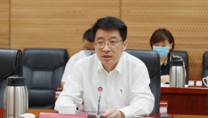 北京市原“70后”副市长高朋被决定逮捕 被通报骗取学历学位,简历显示为经济学博士