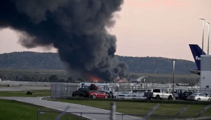 美国一货运飞机坠毁，造成3死11伤，涉事飞机为1991年制造