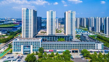 江苏省省长刘小涛、南京市代市长李忠军两个月内先后调研，南京栖霞这家企业什么来头？