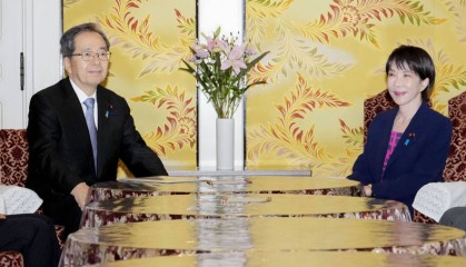 日本首相指名选举推迟五天，高市早苗把自己关进了“小黑屋”