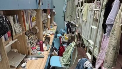 18人同住“霉菌宿舍”?湖南师大不该拿扩招当理由