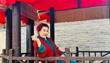 “王婆说媒”火爆全网，网友：这是月老手下的“销冠”