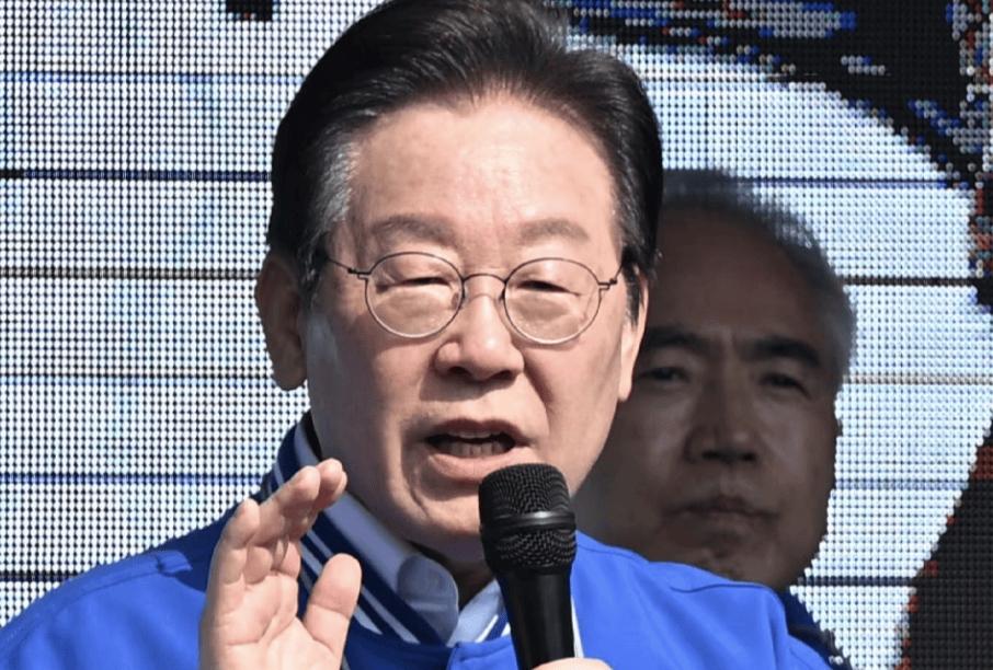 关键时刻！多国一把手将出席九三阅兵，特朗普有特殊安排，李在明派人来访华