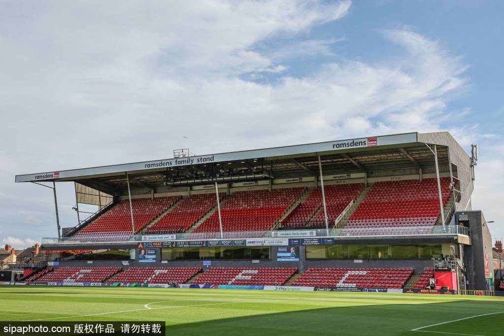 反转!英乙队违规!曼联上诉改判3-0胜