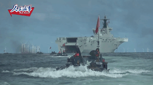 一年服役三艘？076“四川”舰开始试航，是“福建”舰的搭子吗？