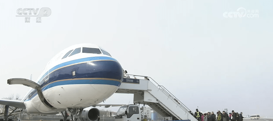 “冰雪游”“避寒游”点燃冬季文旅新热力 特色资源激活消费新场景