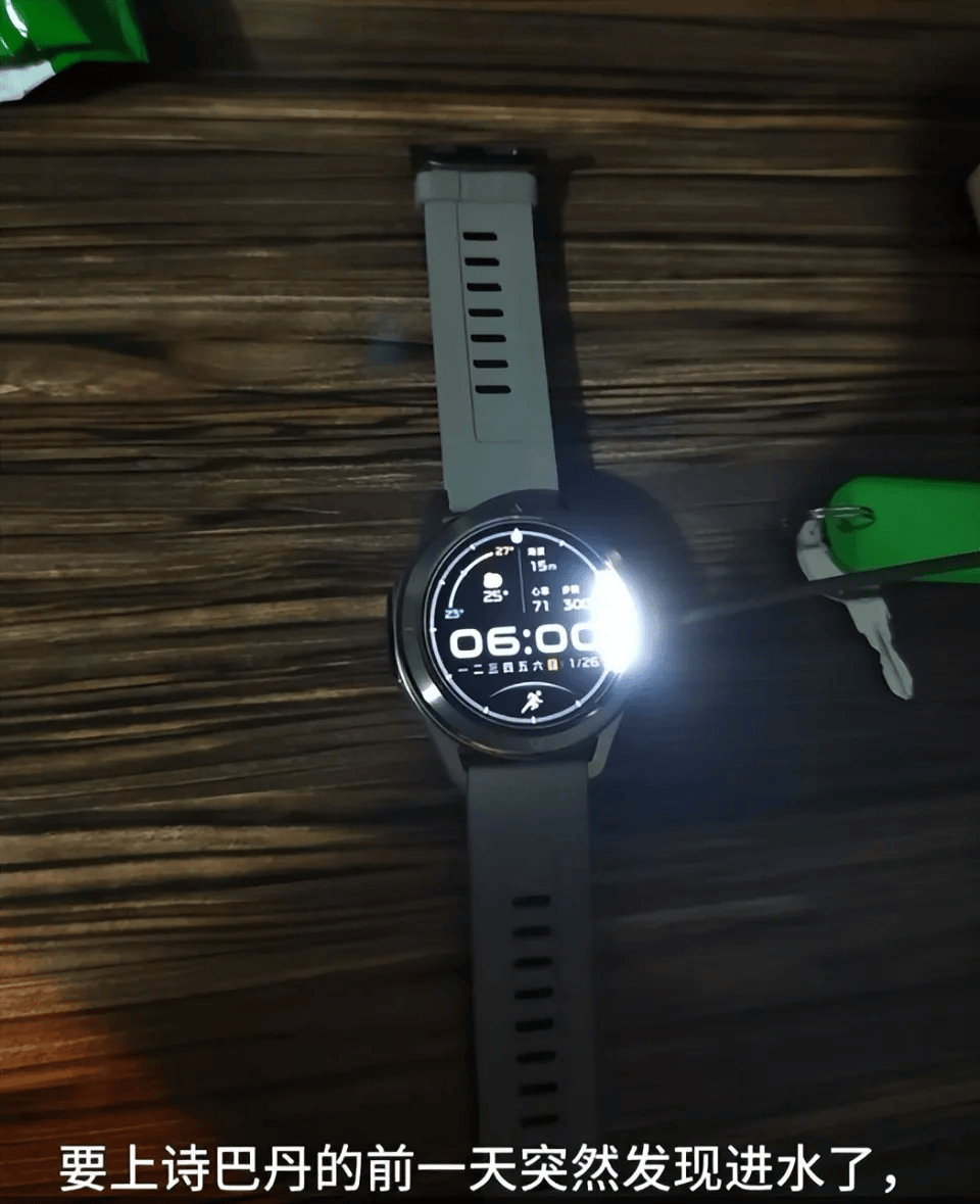 小米售后称“潜水表不建议潜水用”，南京一律师质疑虚假宣传拟提起诉讼：小米疑似存在大字宣传，小字免责问题